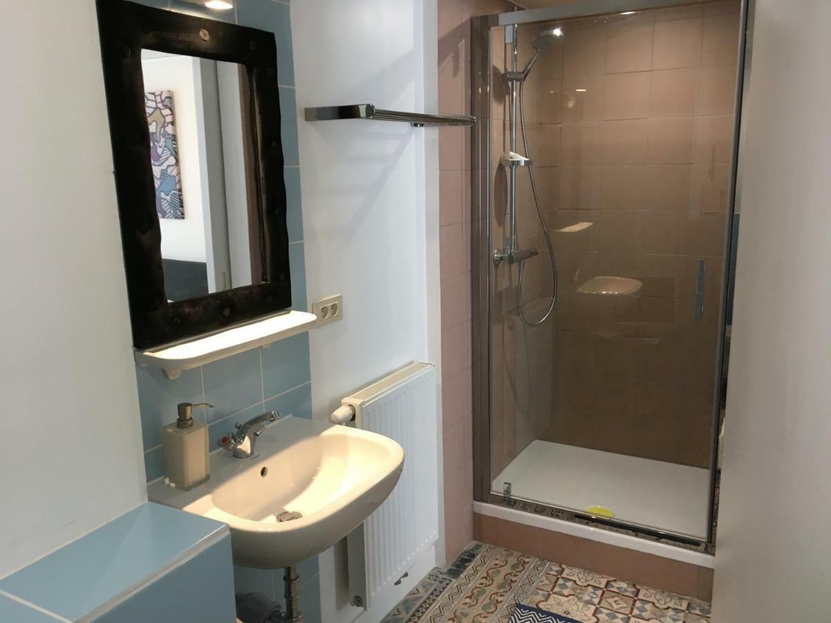 Chic Arty & Cosy 300m From Beach Ostende